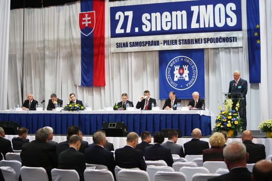 Vystupenie predsedu.jpg Vystupenie predsedu.jpg