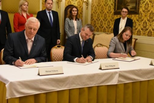podpis_memorandum.jpg podpis_memorandum.jpg