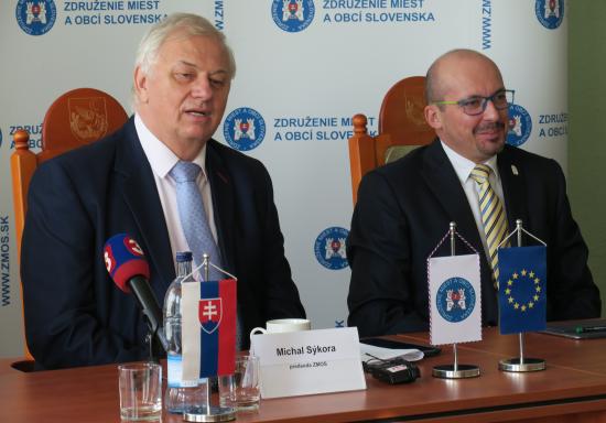 sykora_lukl_tb_web.jpg sykora_lukl_tb_web.jpg