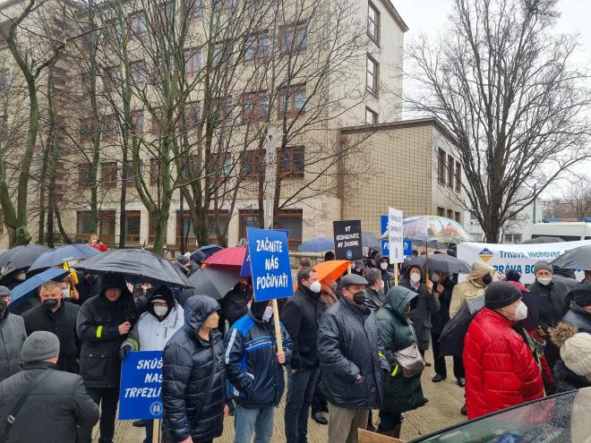 Požiadavky protestného zhromaždenia 61 regionálnych ZMOS 