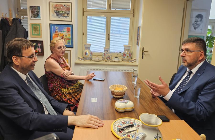 Predseda ZMOS Jozef Božik navštívil Slovenský dom v Prahe