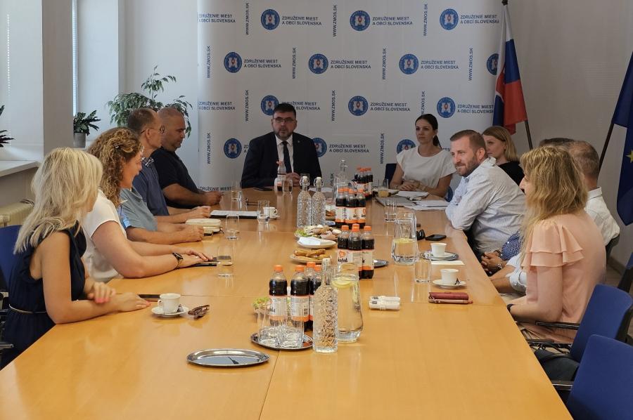 Konalo sa úvodné rokovanie  s organizáciami zodpovednosti výrobcov